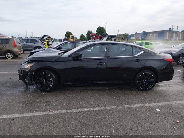2022 NISSAN ALTIMA SR FWD 14