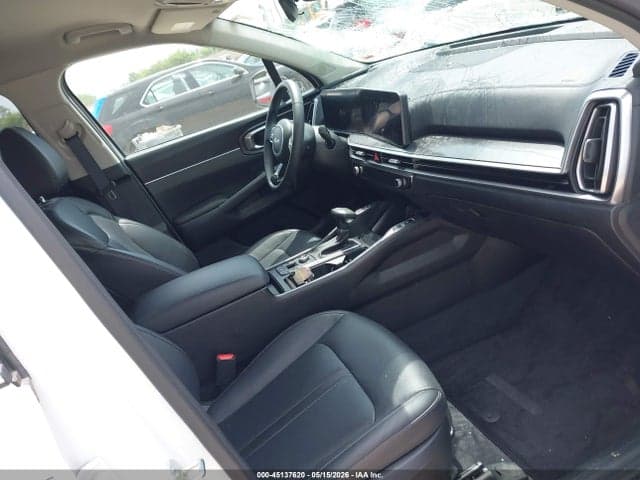 2024 KIA SORENTO S 5