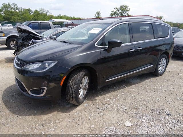 2018 CHRYSLER PACIFICA TOURING L 2