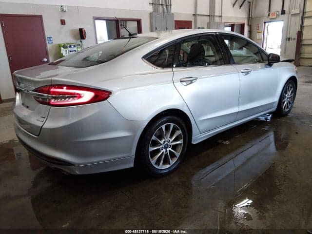 2017 FORD FUSION SE 4
