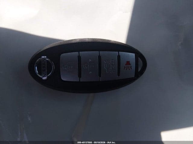 2021 NISSAN VERSA SV XTRONIC CVT 11