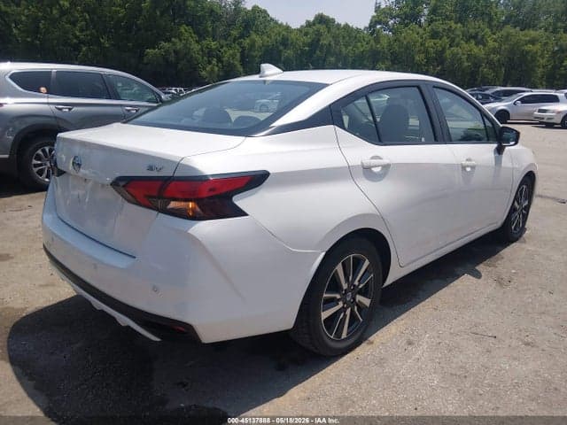 2021 NISSAN VERSA SV XTRONIC CVT 4