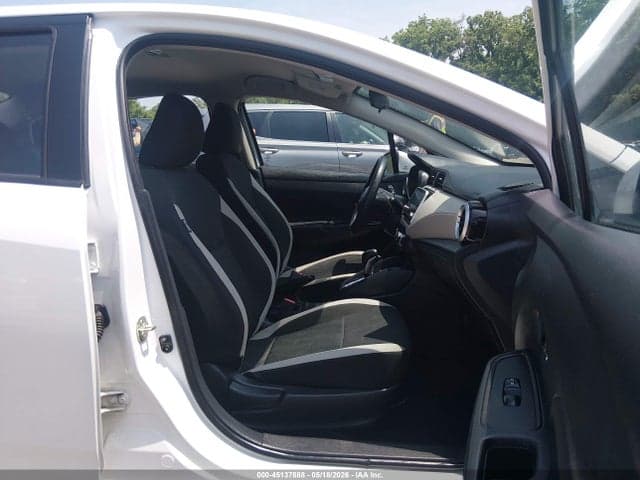 2021 NISSAN VERSA SV XTRONIC CVT 5