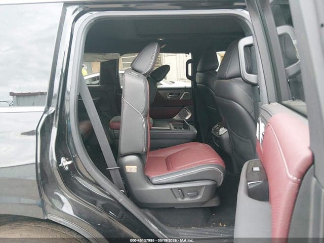 2025 INFINITI QX80 AUTOGRAPH 8