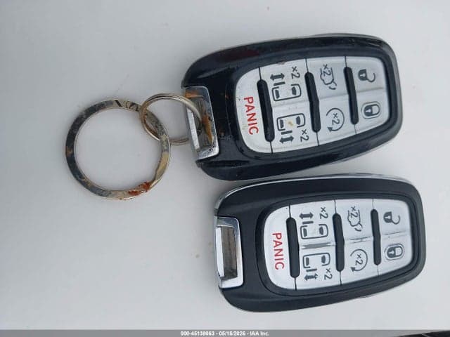 2025 CHRYSLER PACIFICA SELECT 11