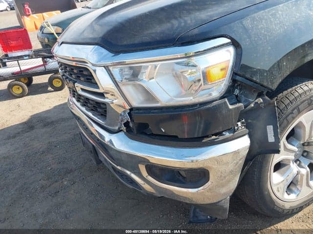 2022 RAM 1500 BIG HORN 4X4 6'4 BOX 17
