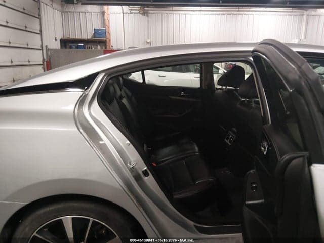 2022 NISSAN MAXIMA SV XTRONIC CVT 8