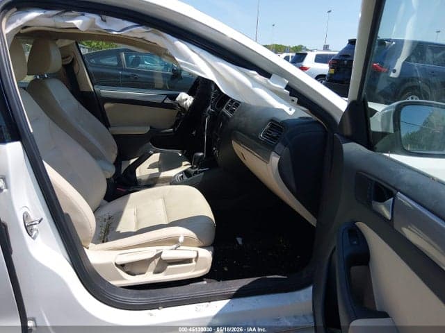 2017 VOLKSWAGEN JETTA 1.4T SE 5