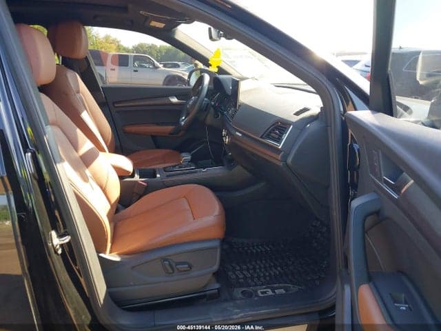 2021 AUDI Q5 PREMIUM 45 TFSI QUATTRO S TRONIC 5