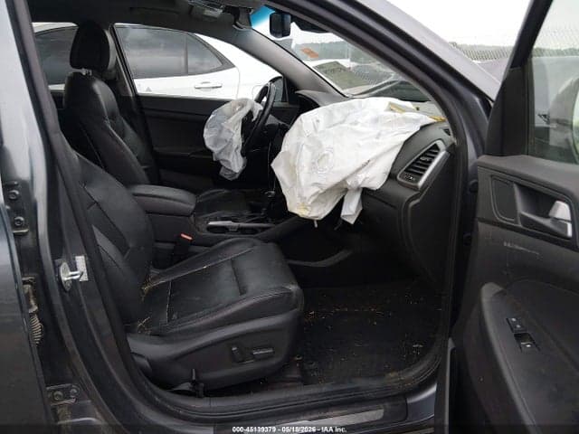 2017 HYUNDAI TUCSON LIMITED 5