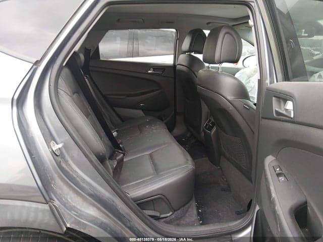 2017 HYUNDAI TUCSON LIMITED 8
