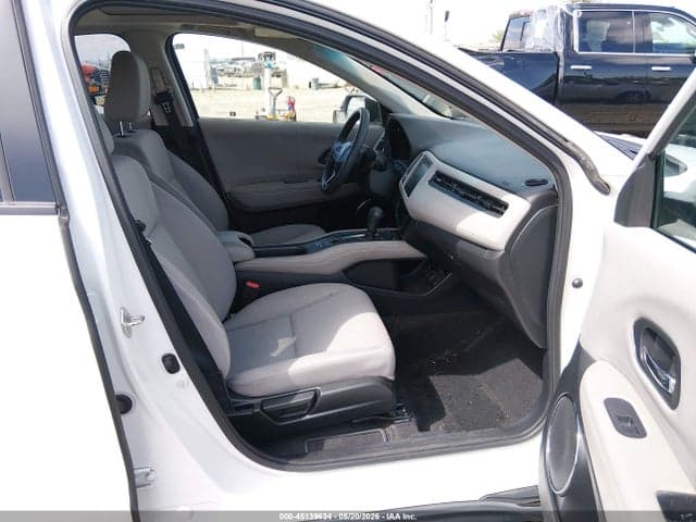 2017 HONDA HR-V EX 5