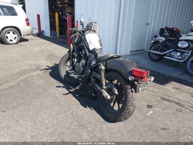 2019 HONDA CMX500 3