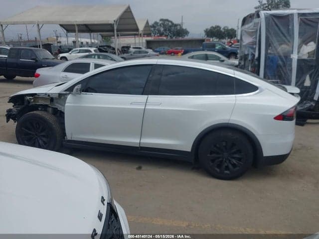 2020 TESLA MODEL X 15