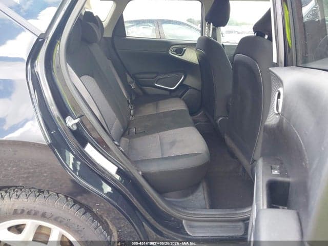 2022 KIA SOUL LX 8