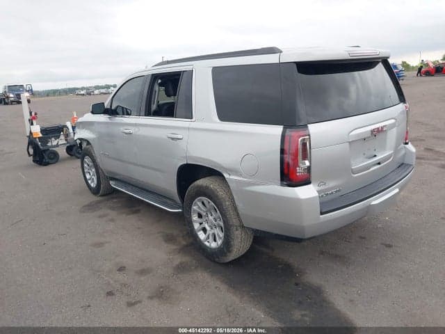 2019 GMC YUKON SLT 3
