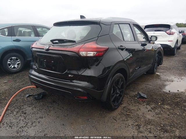 2023 NISSAN KICKS SV XTRONIC CVT 4