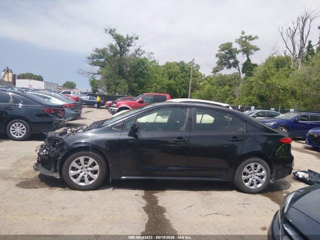 2021 TOYOTA COROLLA LE 15
