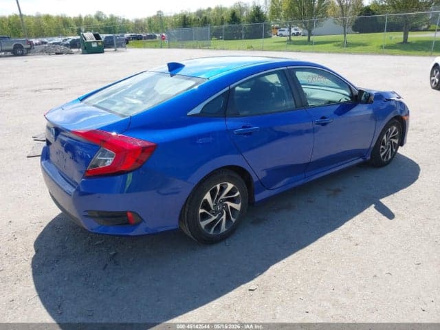 2017 HONDA CIVIC EX 4