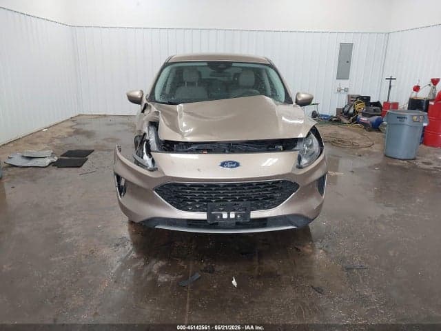 2021 FORD ESCAPE SE 12