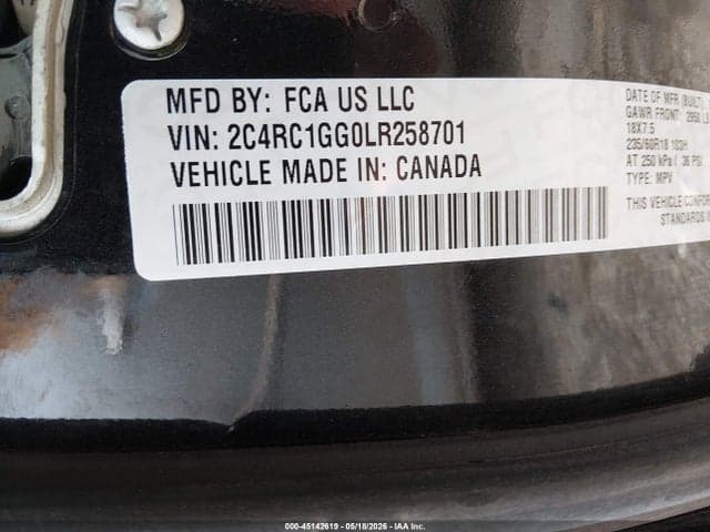 2020 CHRYSLER PACIFICA LIMITED 9