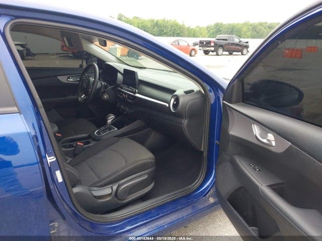 2023 KIA FORTE LXS 5