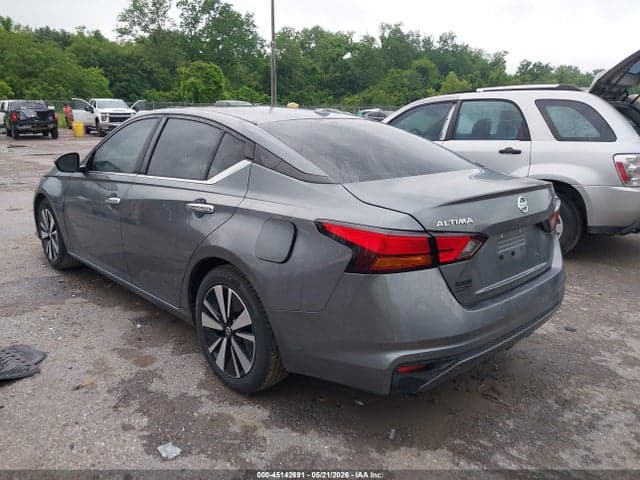 2021 NISSAN ALTIMA SV FWD 3