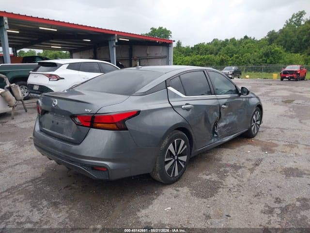 2021 NISSAN ALTIMA SV FWD 4