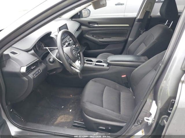 2021 NISSAN ALTIMA SV FWD 5