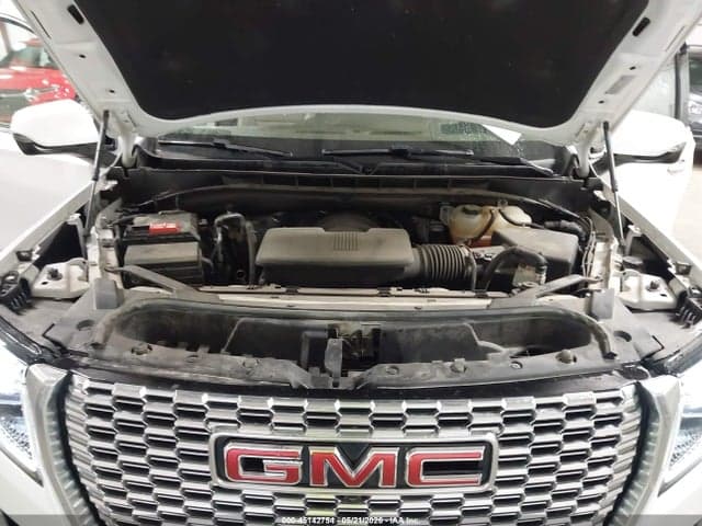 2022 GMC YUKON XL 4WD DENALI 10