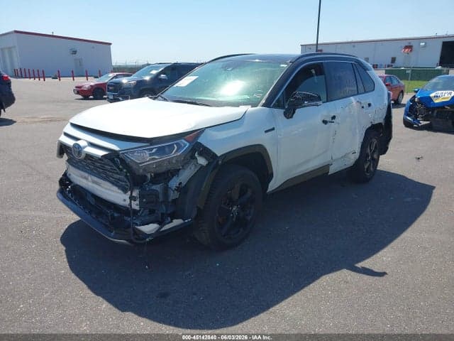 2020 TOYOTA RAV4 HYBRID XSE 6