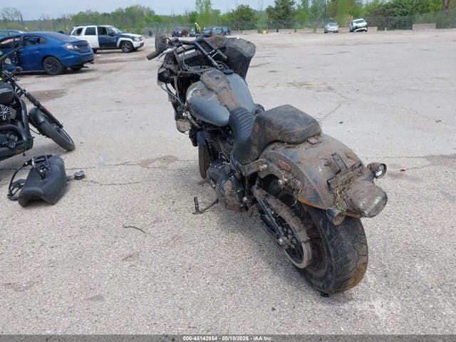 2022 HARLEY-DAVIDSON FXLRST 3