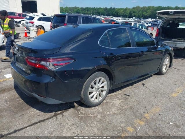 2024 TOYOTA CAMRY LE 4