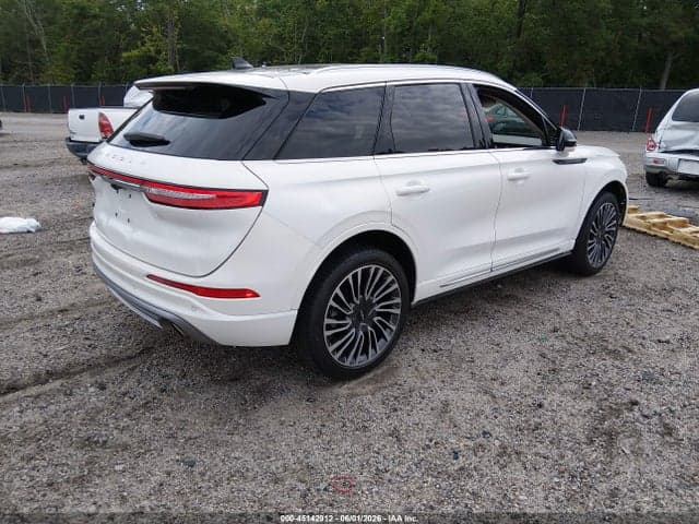 2020 LINCOLN CORSAIR RESERVE 4