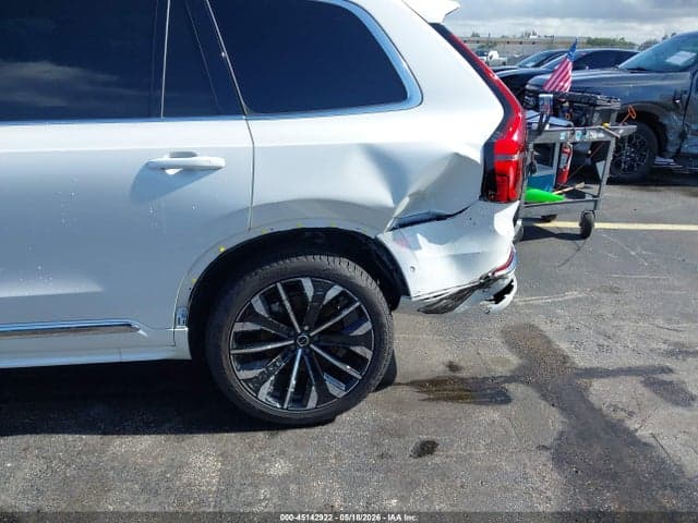 2025 VOLVO XC90 B6 PLUS 7-SEATER 6