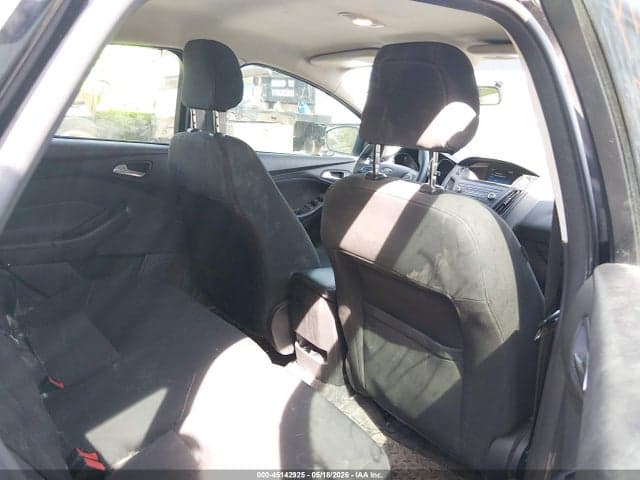 2018 FORD FOCUS SE 8