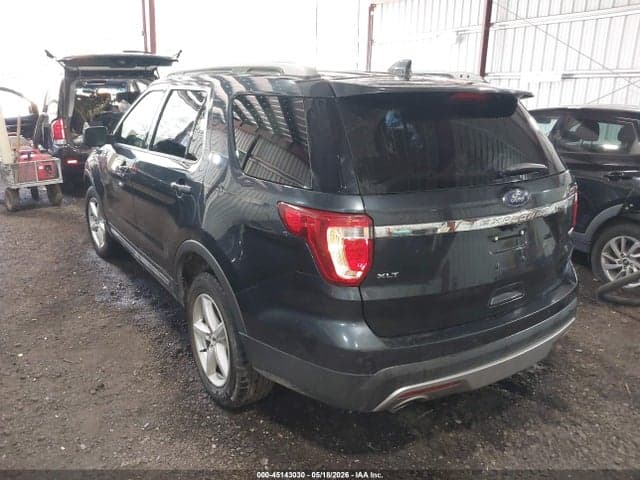 2017 FORD EXPLORER XLT 3