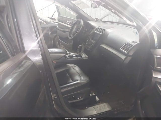 2017 FORD EXPLORER XLT 5