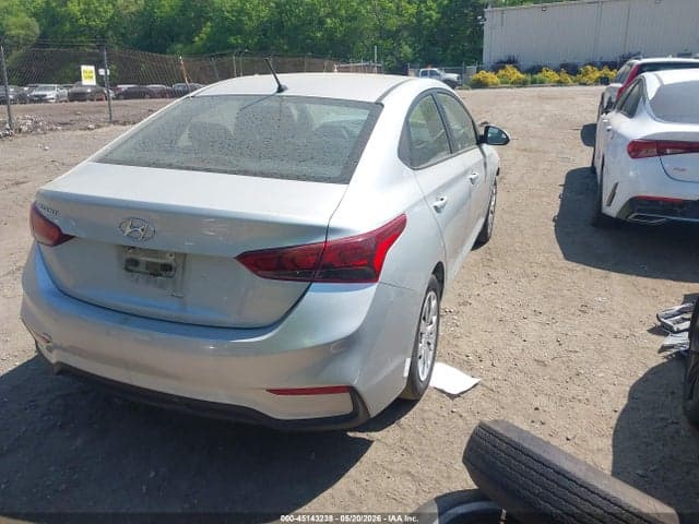 2021 HYUNDAI ACCENT SE 4