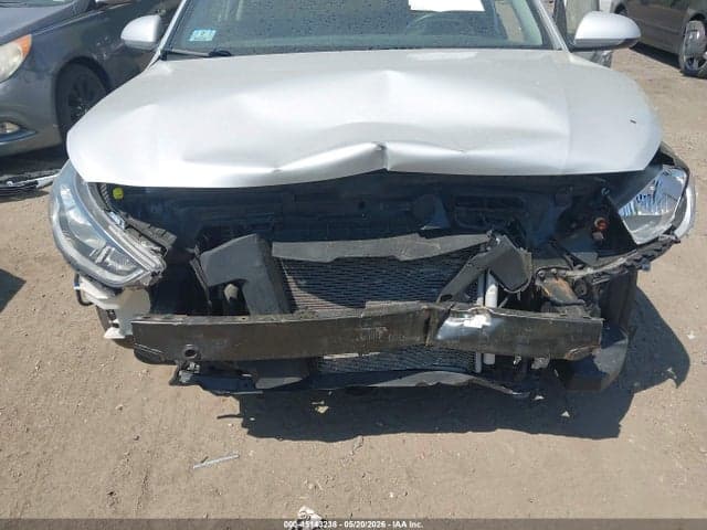 2021 HYUNDAI ACCENT SE 6