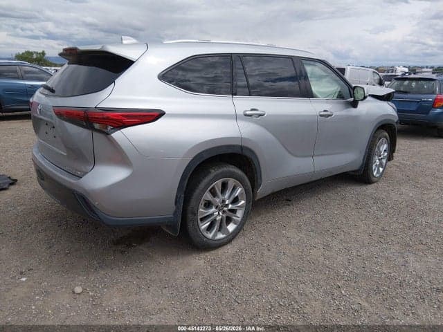 2023 TOYOTA HIGHLANDER LIMITED 4