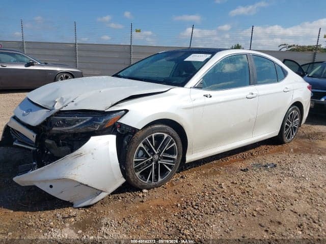 2026 TOYOTA CAMRY XLE 2