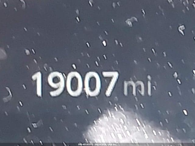 2026 TOYOTA CAMRY XLE 14