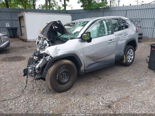 2024 TOYOTA RAV4 LE 2
