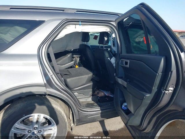 2024 FORD EXPLORER XLT 8