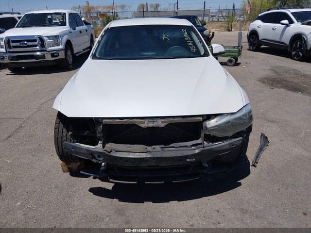 2017 BMW 320I 13