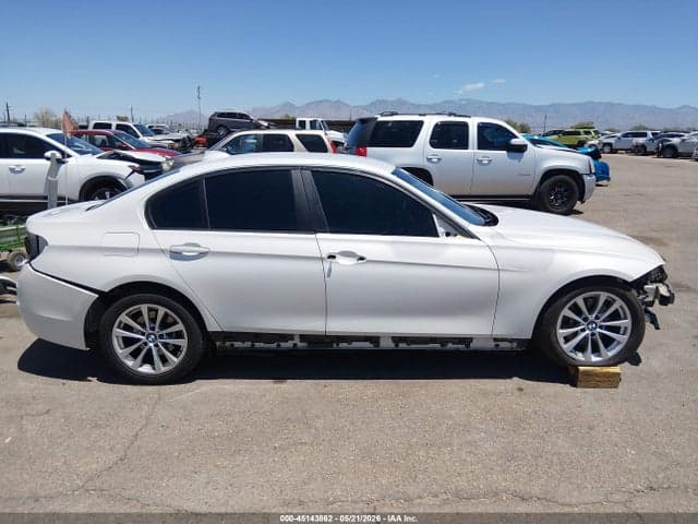 2017 BMW 320I 14