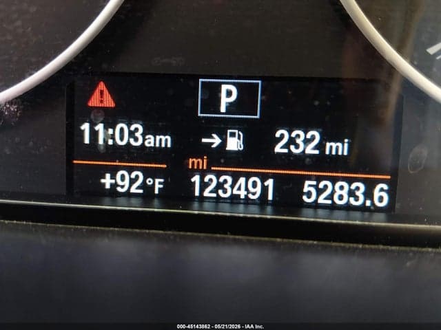 2017 BMW 320I 16