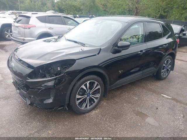 2021 FORD ESCAPE SE 2