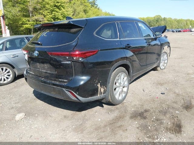 2023 TOYOTA HIGHLANDER HYBRID LIMITED 4